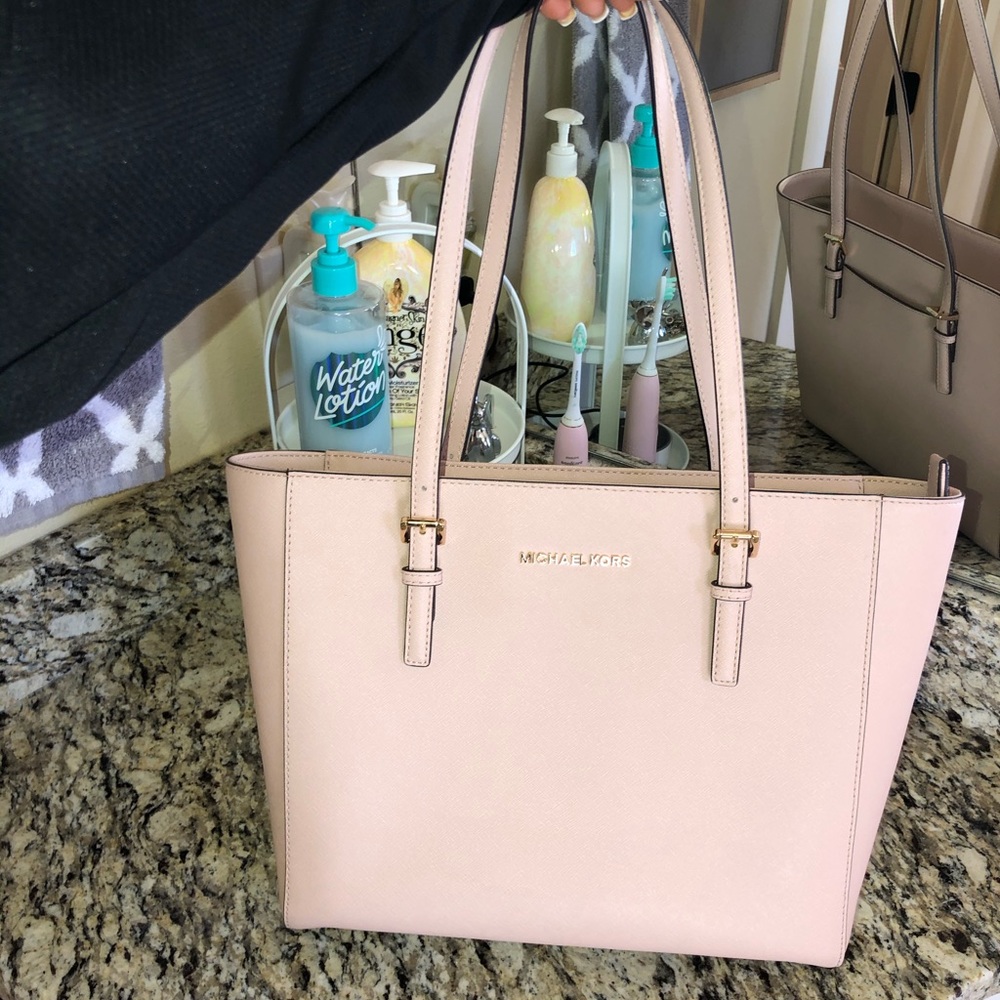 Michael Kors NWT Jet Set Travel